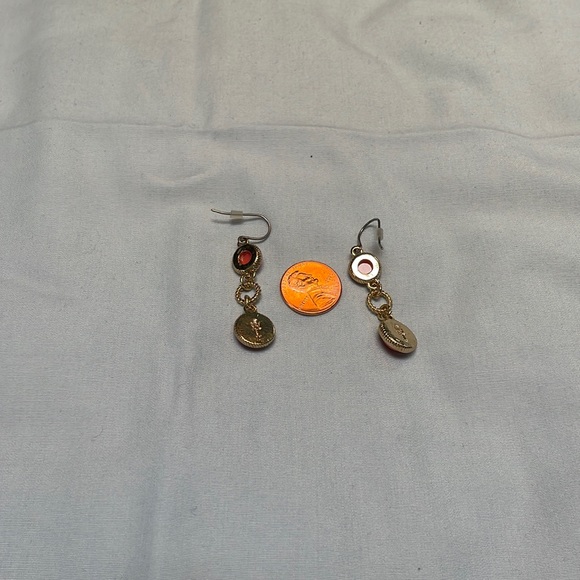 Coral drop earrings - Picture 3 of 3